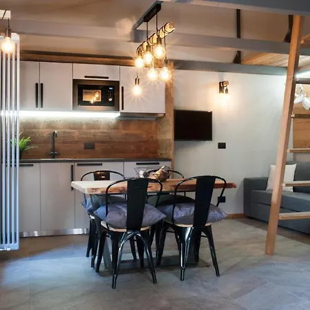 The Closest Location To The Center And Chairlift Apartment Sauze D'Oulx
