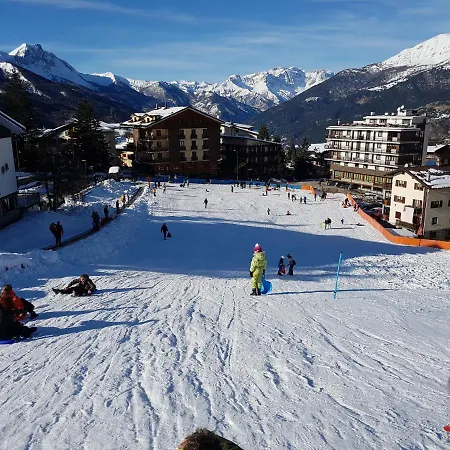 Apartment The Closest Location To The Center And Chairlift Sauze D'Oulx