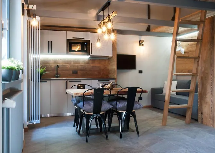 The Closest Location To The Center And Chairlift Appartement Oulx